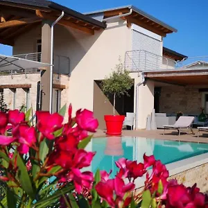 Bed & Breakfast Peler